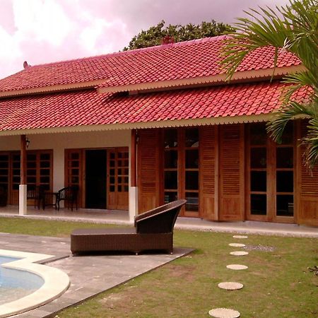 Villa Pondok Terra Yogyakarta Exterior photo